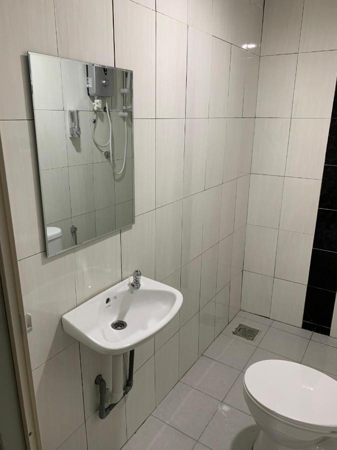 Orange Villa Hotel Near Palm Mall Seremban Eksteriør bilde